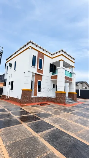 4bdrm Duplex in New Gra, Trans for sale