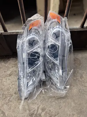 TOYOTA CAMRY 2007 Headlight