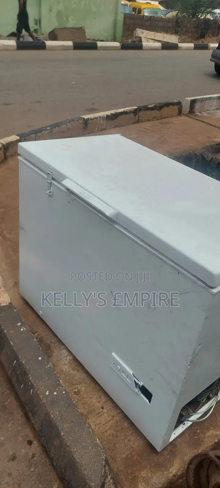 Massive Deep Freezer Working Perfectly With Guarantee