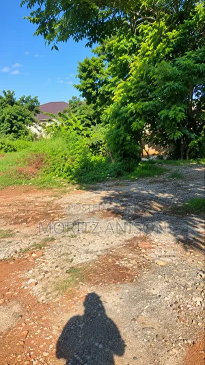 *2 Plots at Independence Layout by Ogbuodo Layout*