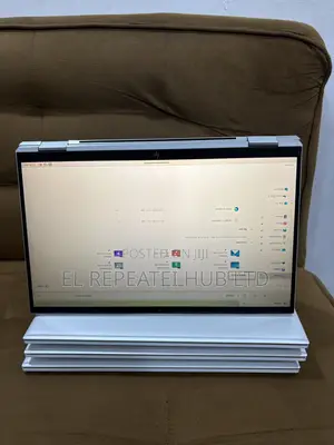 Laptop HP EliteBook 1040 G8 16GB Intel Core i7 SSD 512GB