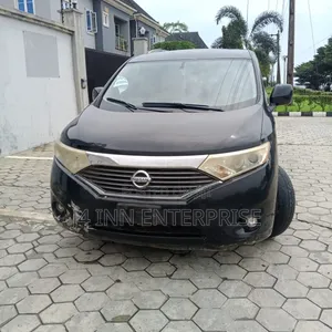 Nissan Pathfinder 2015 Black