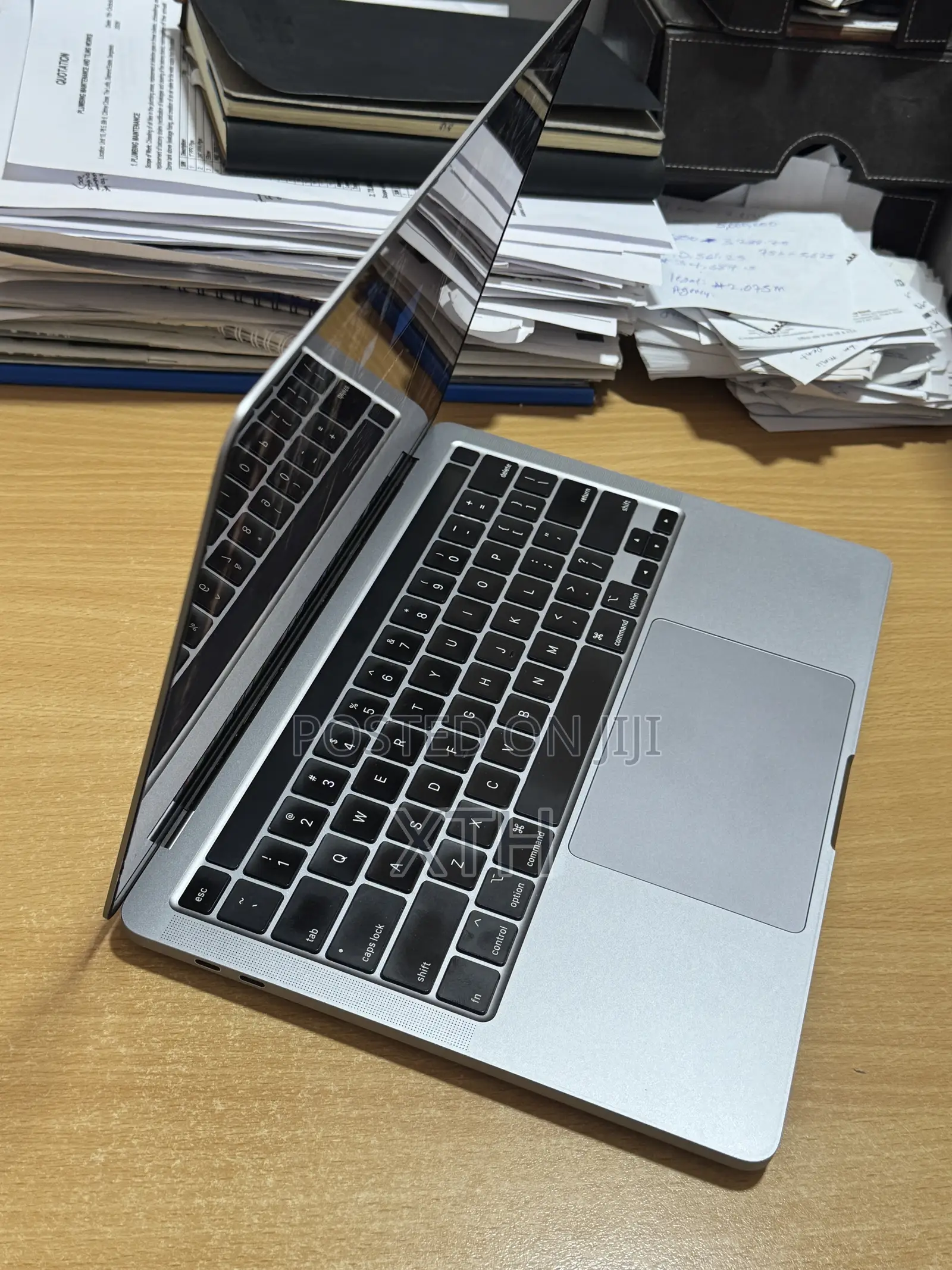 Laptop Apple MacBook Pro 2020 8GB Intel Core i5 SSD 256GB