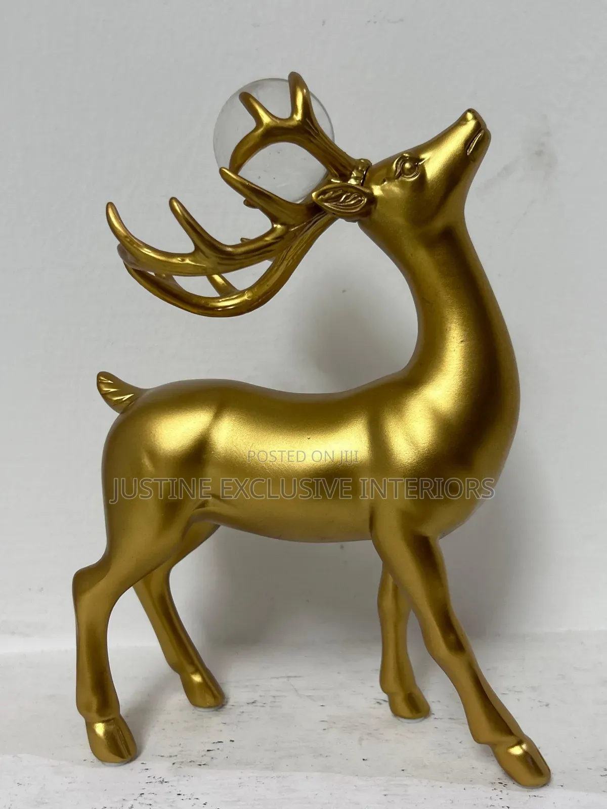 Decorative Figurines