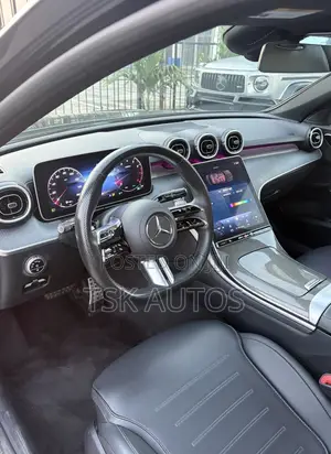 Mercedes-Benz C300 2023 Black