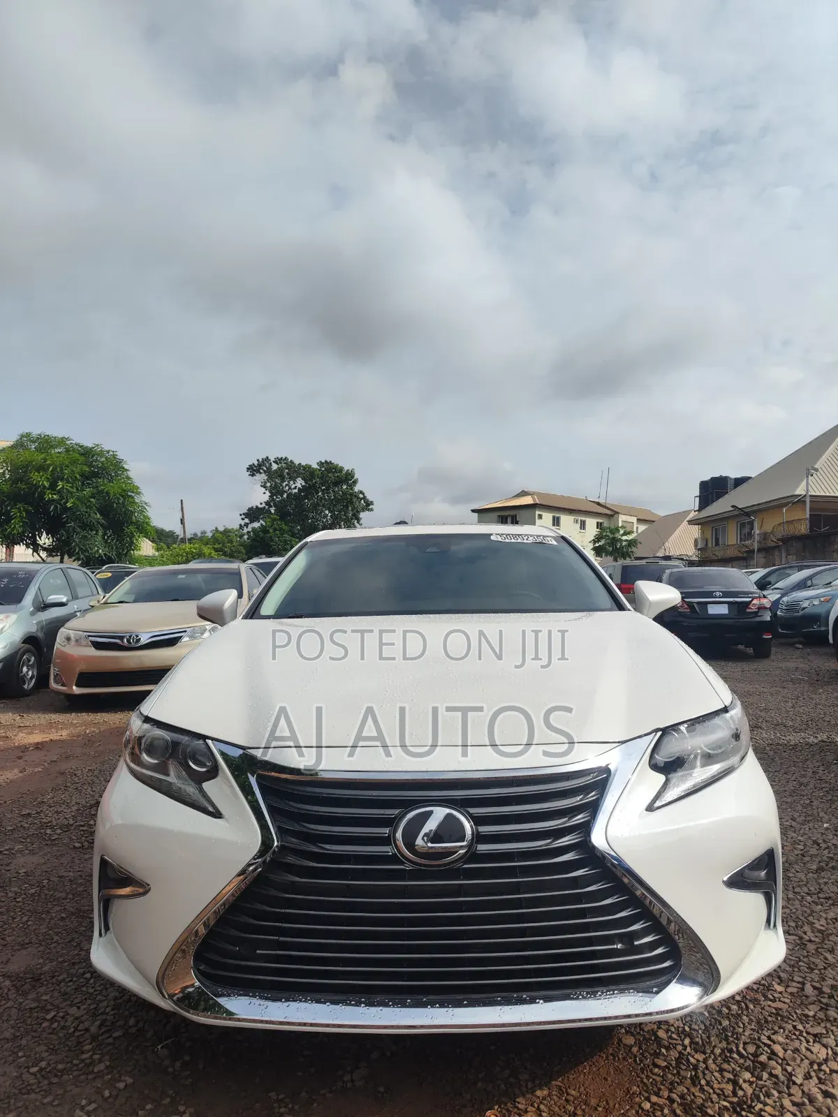 Lexus ES 2016 White