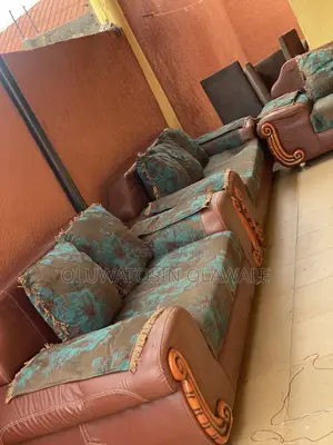 Neatly Used 7-Seater Sofa Set for Sale