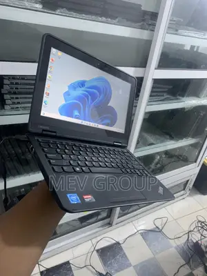 Laptop Lenovo 100e 8GB Intel Pentium SSD 128GB