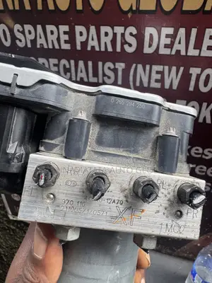 Toyota Corolla 2018–2022 Anti-Lock Brake System