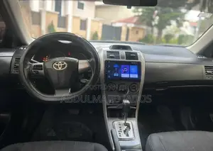 Toyota Corolla 2012 Blue
