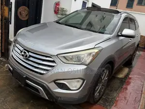 Hyundai Santa Fe Limited 4dr SUV (3.3L 6cyl 6A) 2014 Silver