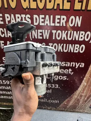 Toyota Corolla 2018–2022 ABS Pump and Control Unit