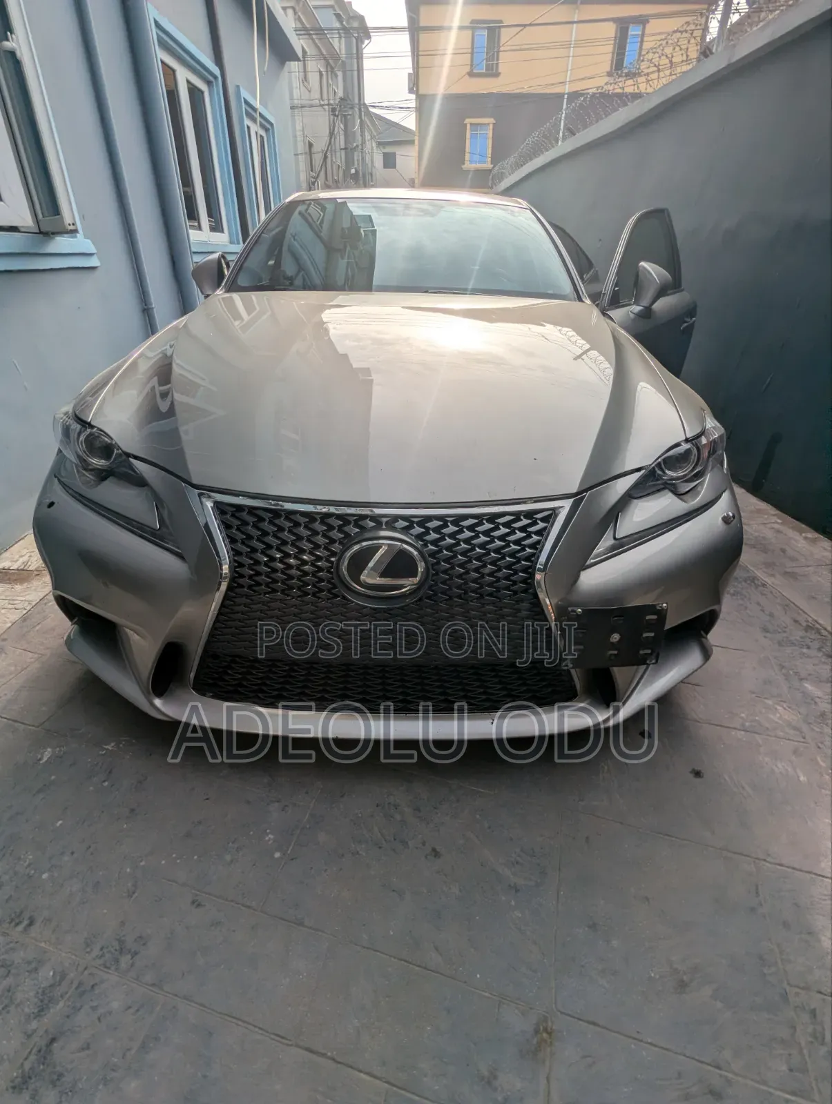 Lexus IS 250 2015 Gold