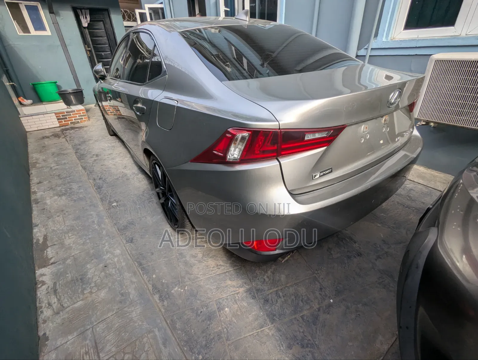 Lexus IS 250 2015 Gold