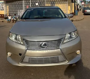 Lexus ES 2014 Gold