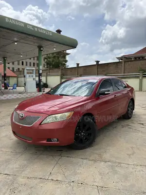Toyota Camry XLE 4dr Sedan (2.4L 4cyl 5A) 2007