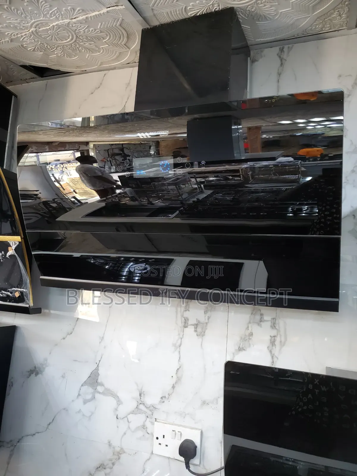 Plasma Design 90cm Automatic Kitchen Extractor