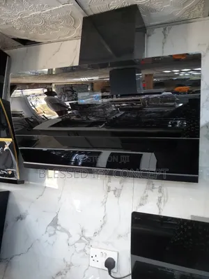 Plasma Design 90cm Automatic Kitchen Extractor