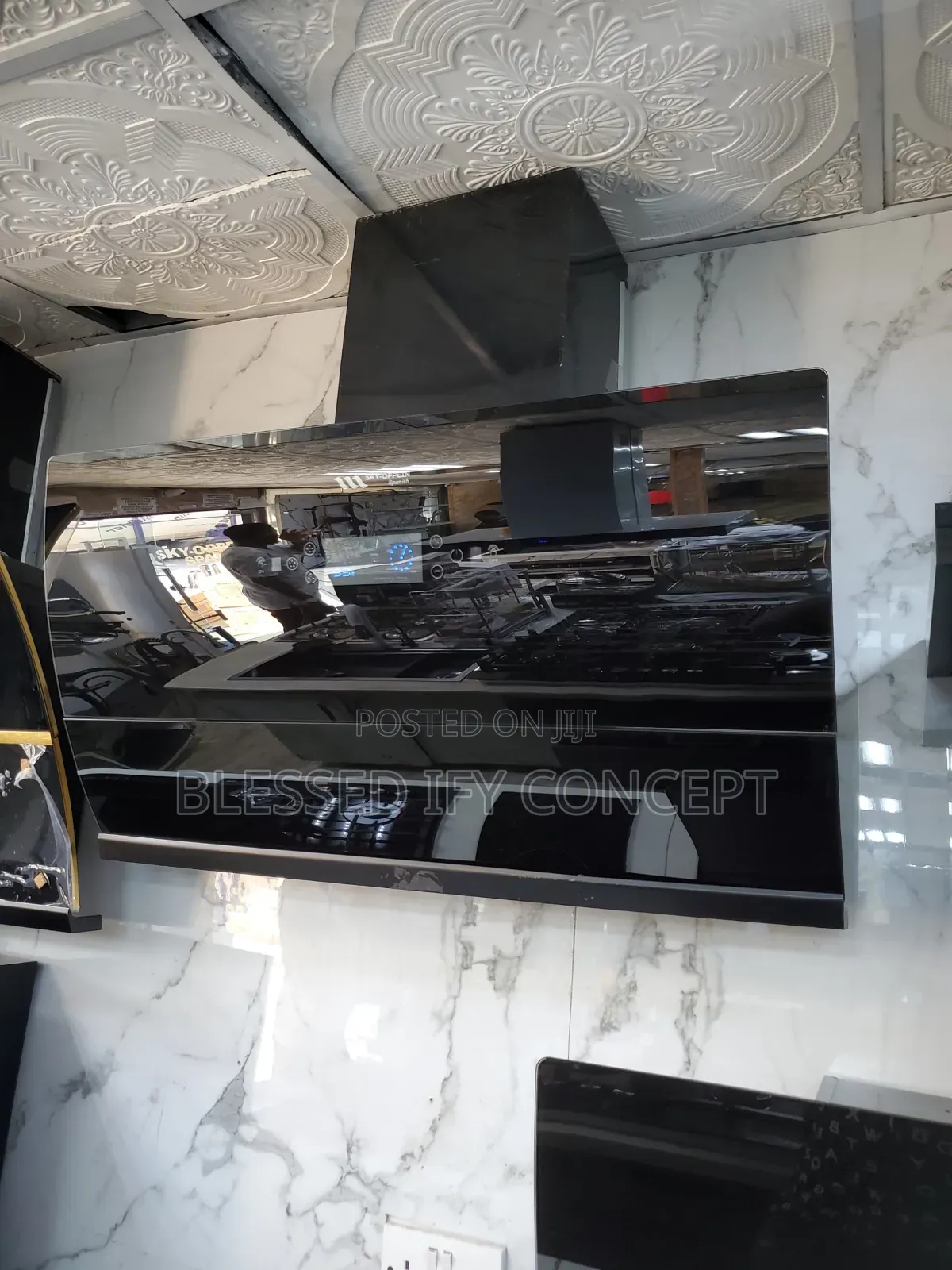 Plasma Design 90cm Automatic Kitchen Extractor