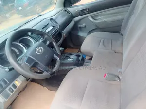 Toyota Tacoma 2013 Gray
