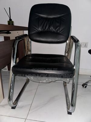 Comfortable Black Leatherette Visitor / Office Armchair (Chrome Base)