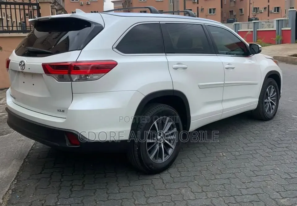 Toyota Highlander 2018 White