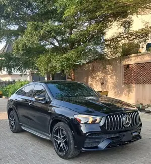 Mercedes-Benz GLE-Class 2021 Black