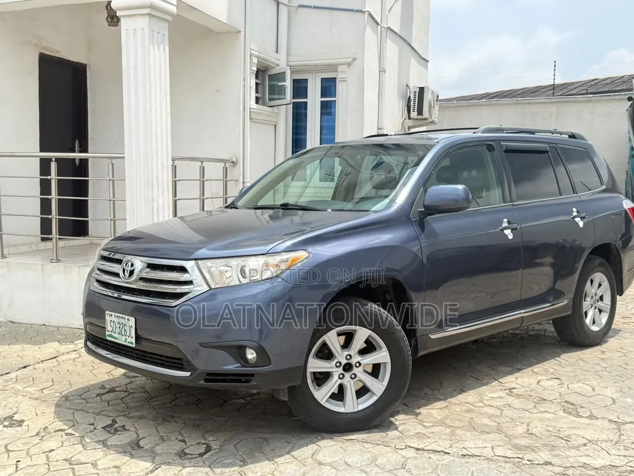Toyota Highlander 2013 Blue