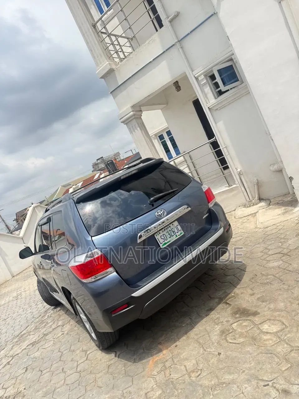Toyota Highlander 2013 Blue