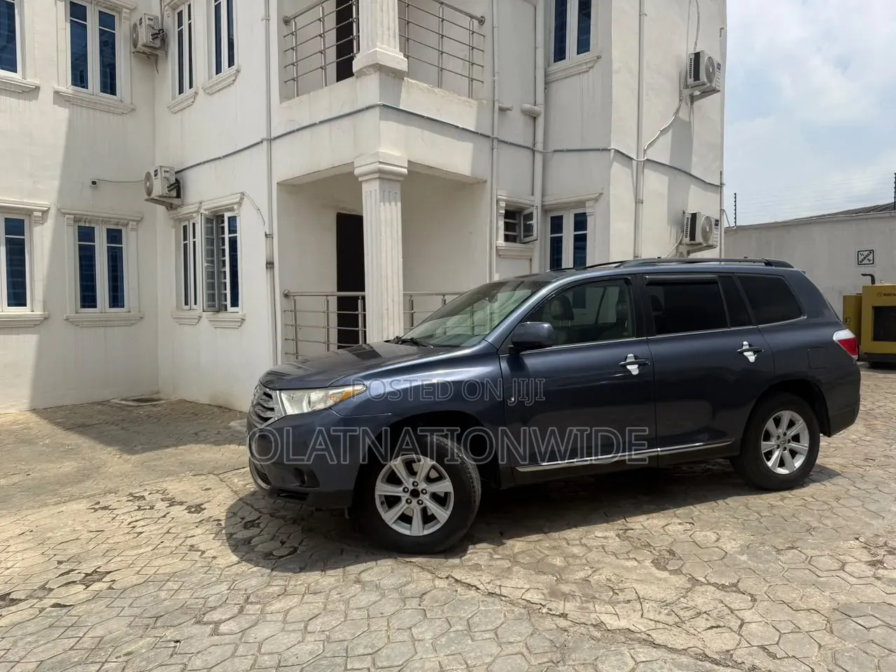 Toyota Highlander 2013 Blue