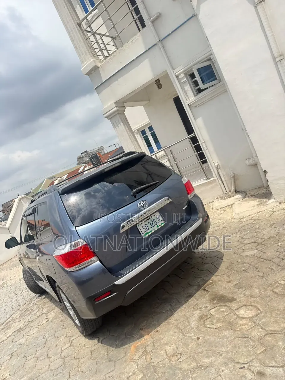 Toyota Highlander 2013 Blue