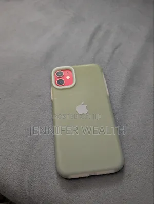 Apple iPhone 11 64 GB Red