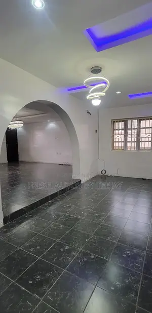 3bdrm Block of Flats in Magodo Phase1 Gra for rent