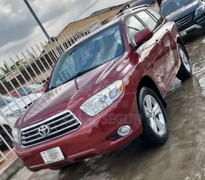 Toyota Highlander 2011 Burgundy