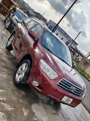 Toyota Highlander 2011 Burgundy