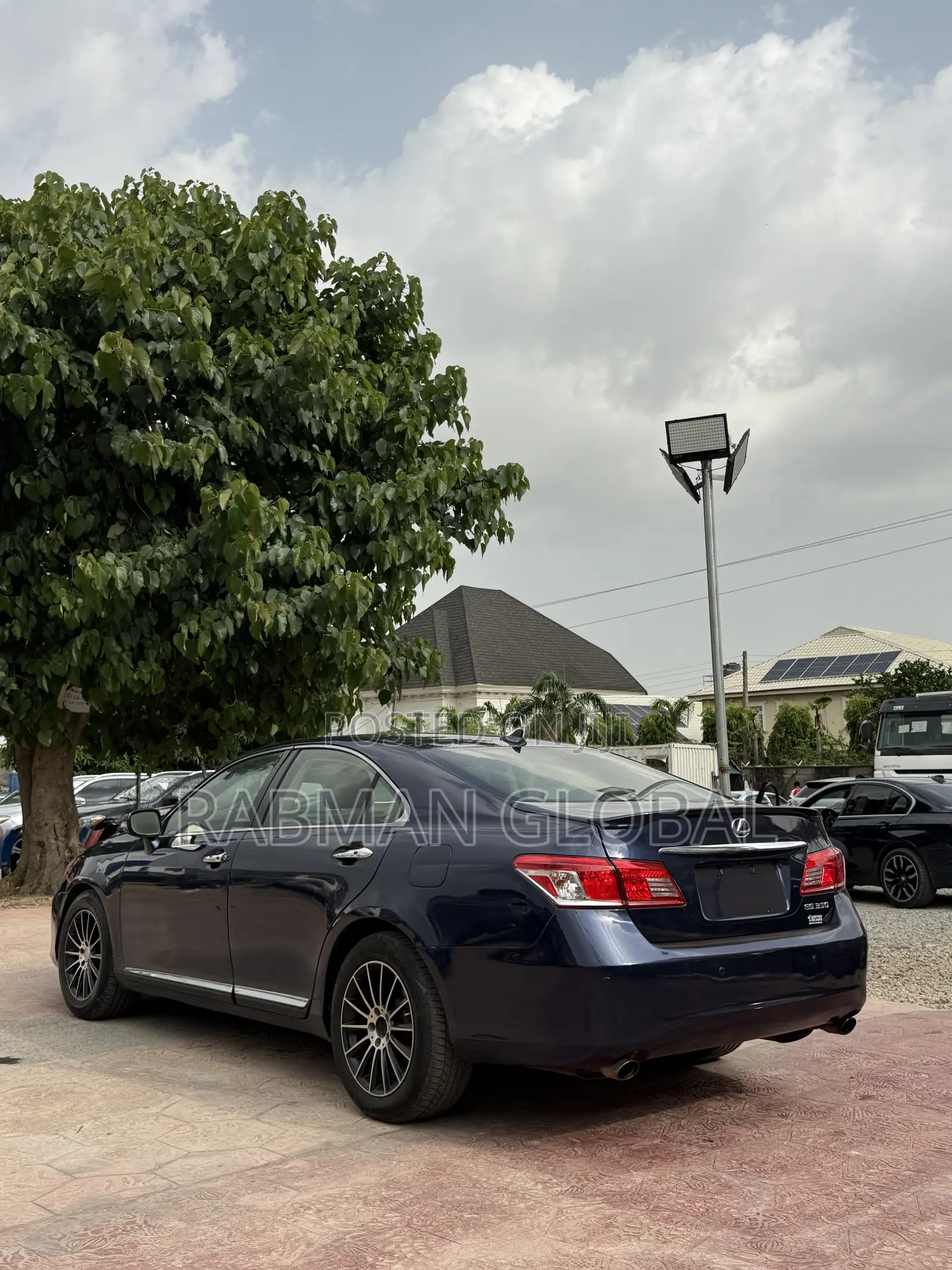 Lexus ES 350 2012 Blue