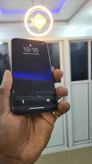 Apple iPhone XR 64 GB Black