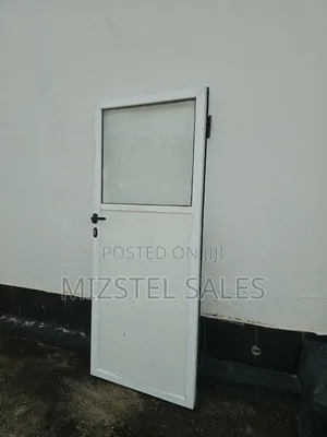 Almaco Glass Strong Door