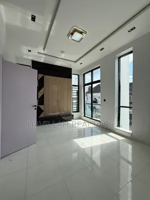 4bdrm Duplex in Lekki Phase 1 for sale