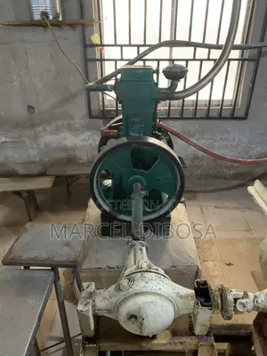 Industrial Milling Machine