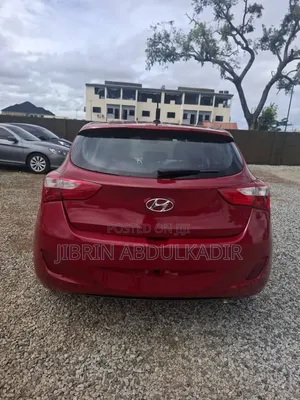 Hyundai Elantra Limited 4dr Sedan (1.8L 4cyl 6A) 2014 Red