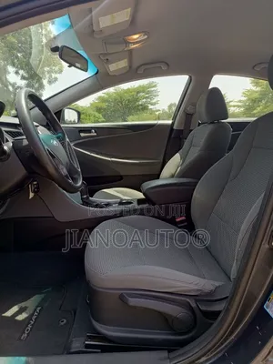 Hyundai Sonata GLS Sedan FWD (2.4L 4cyl 6A) 2011 Blue