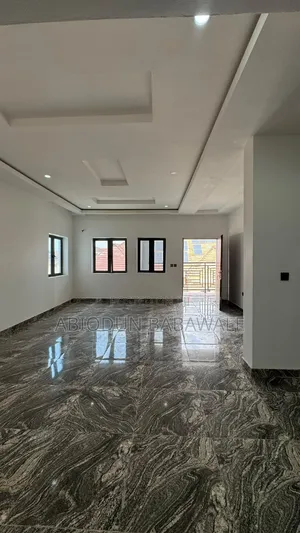 3bdrm Apartment in Jabi Abuja for sale