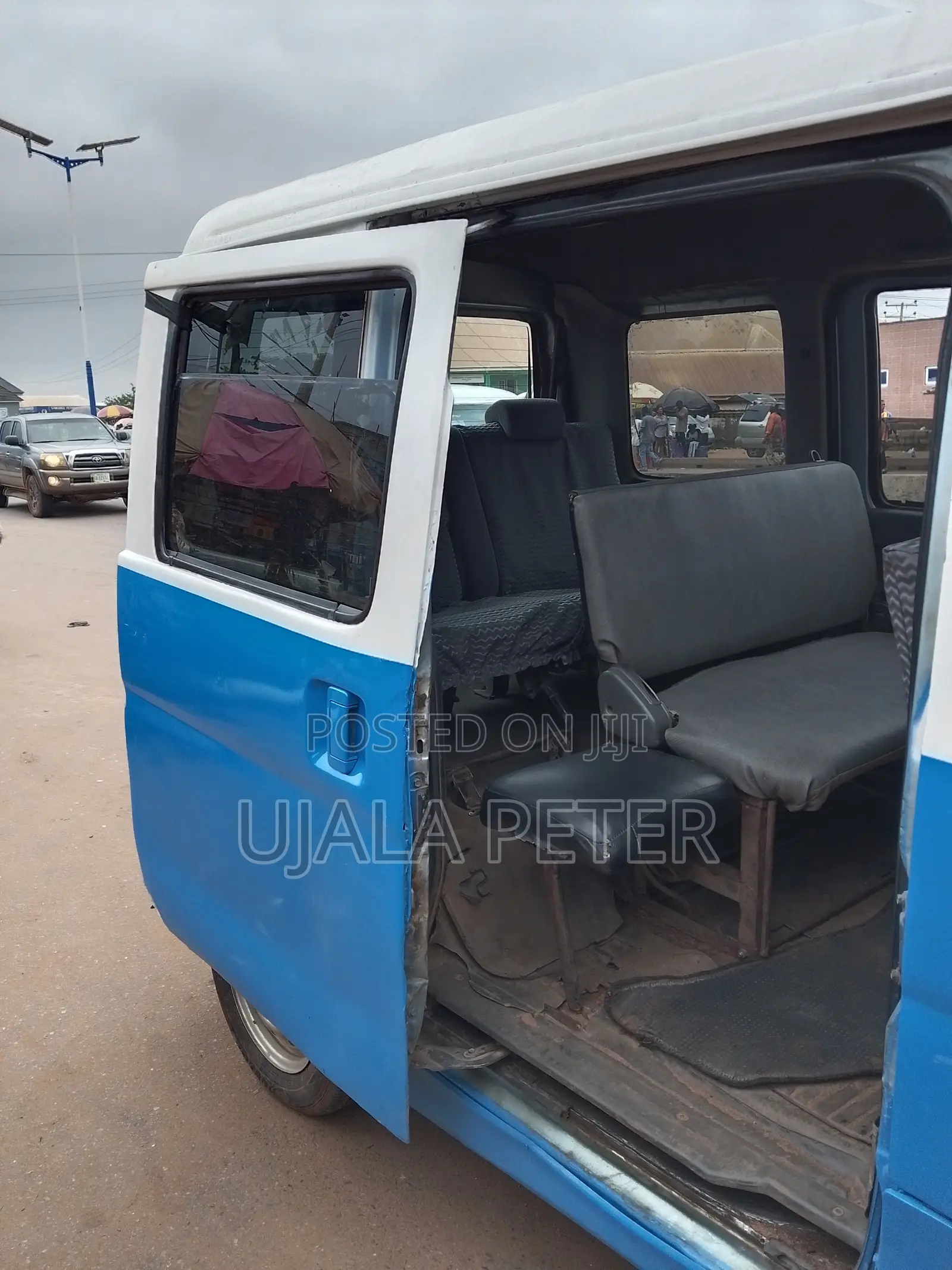 Daihatsu Hijet 2018 Blue