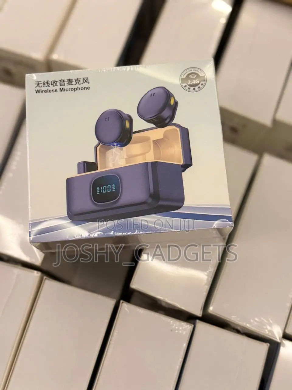 Wireless Microphone With Charging Case for iPhone and Type C