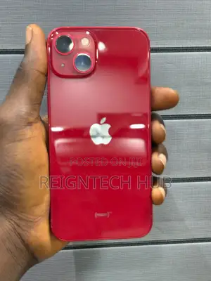 Apple iPhone 13 256 GB Red