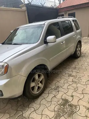 Honda Pilot 2010 Silver