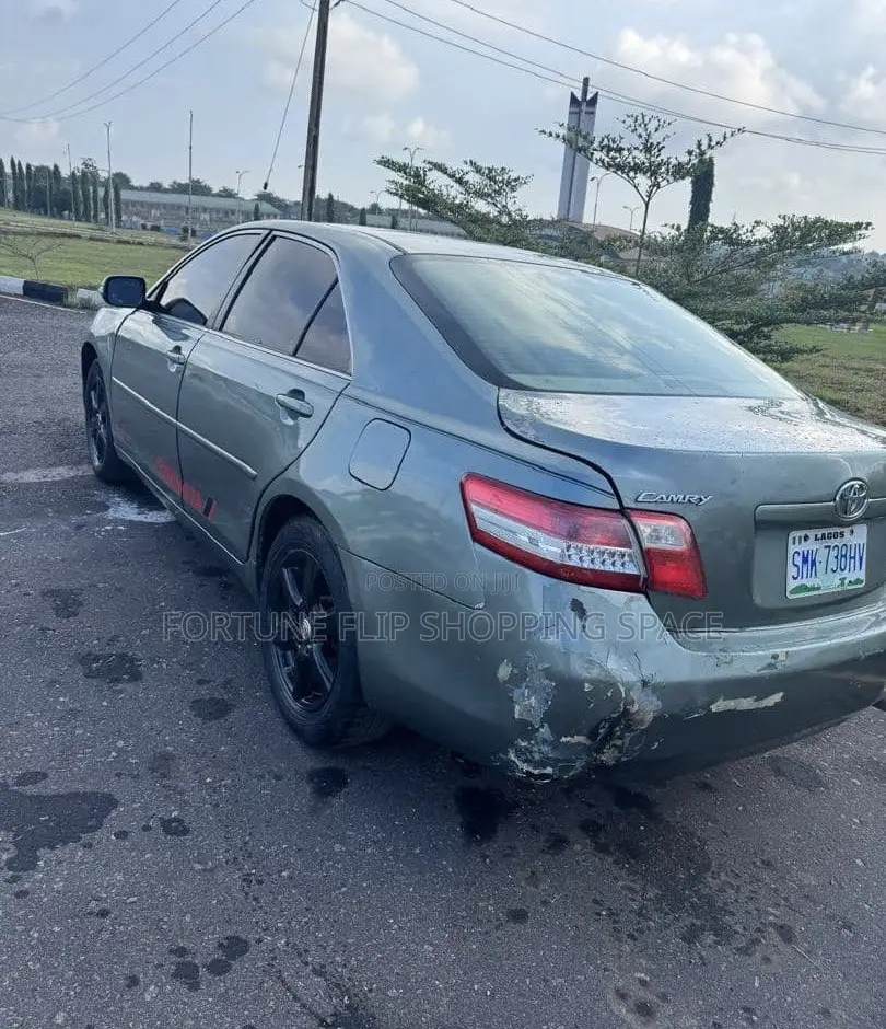 Toyota Camry 2008