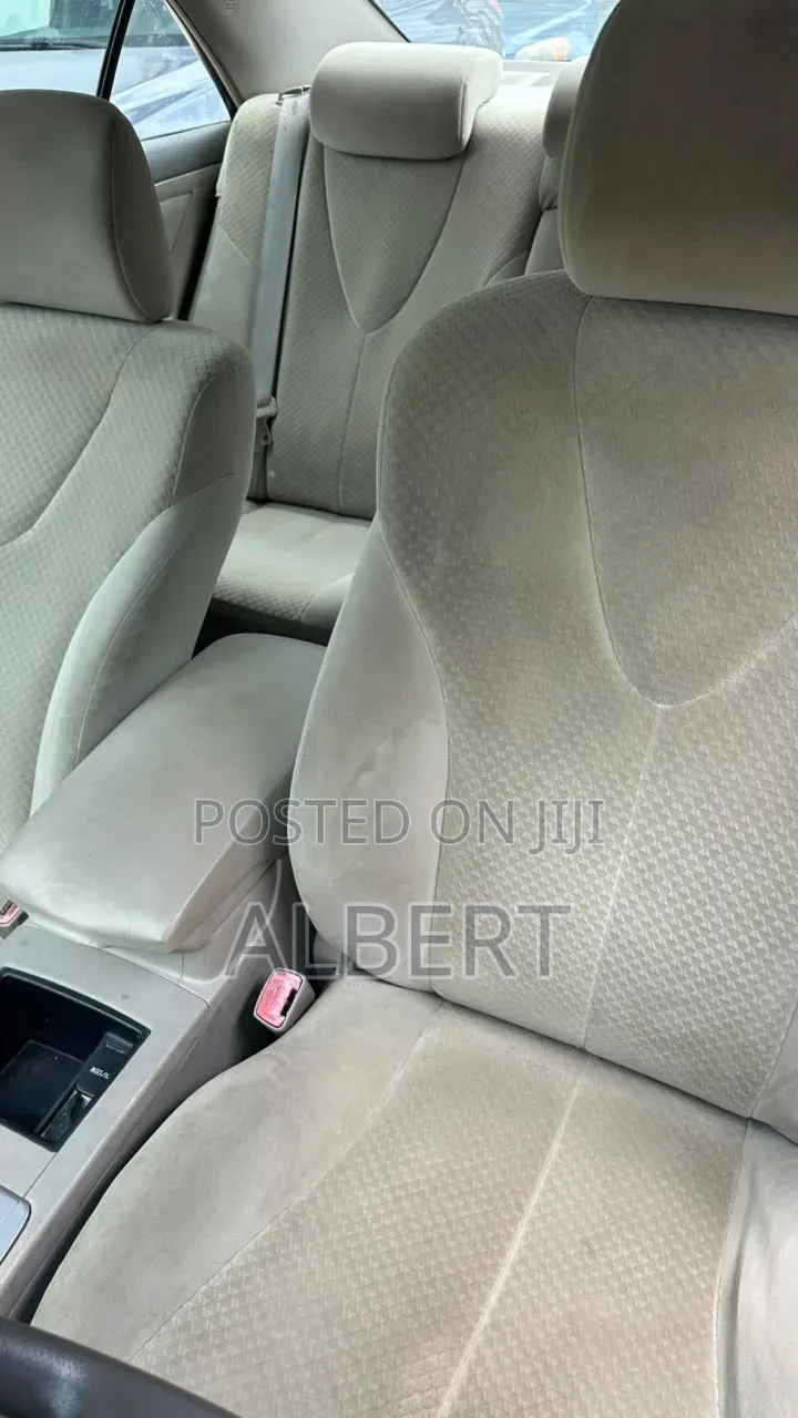 Toyota Camry 2009 White