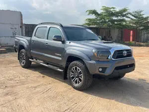 Toyota Tacoma TRD PRO V6 4dr Double Cab 4WD 5.0 ft. SB (4.0L 6cyl 5A)